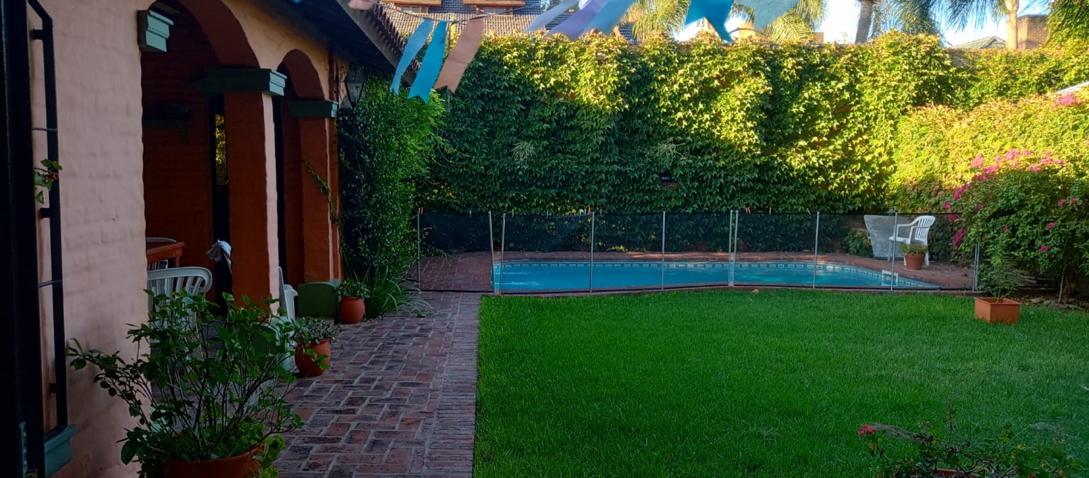 CASA ESTILO COLONIAL VENTA-ALQUILER