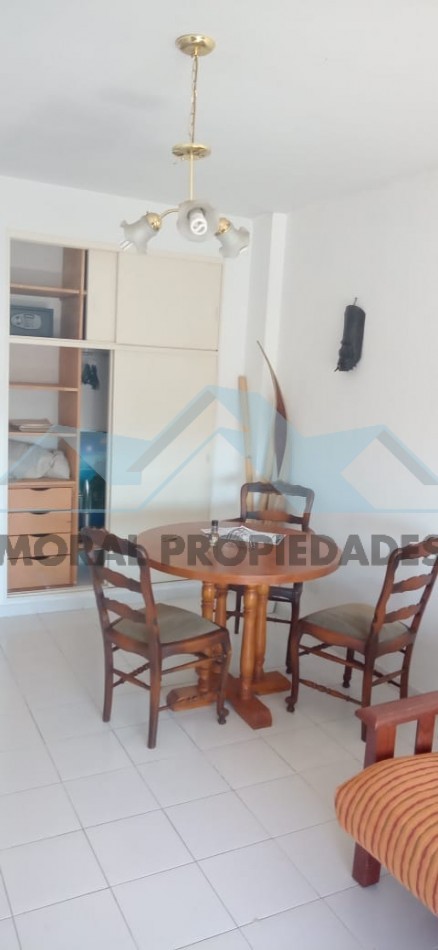 ALQUILO/ VENDO MONOAMBIENTE AMUEBLADO 
