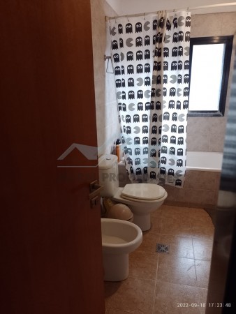RETASADA- HERMOSA CASA MULTIFAMILIAR EN PARQUE LELOIR LISTA PARA MUDARSE 