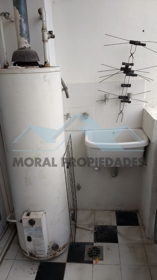 ALQUILO/ VENDO MONOAMBIENTE AMUEBLADO 