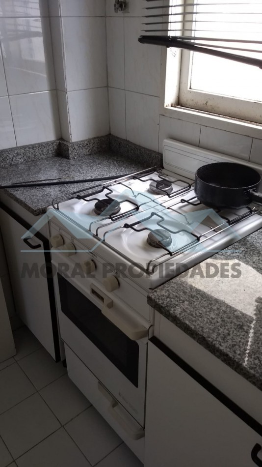 ALQUILO/ VENDO MONOAMBIENTE AMUEBLADO 