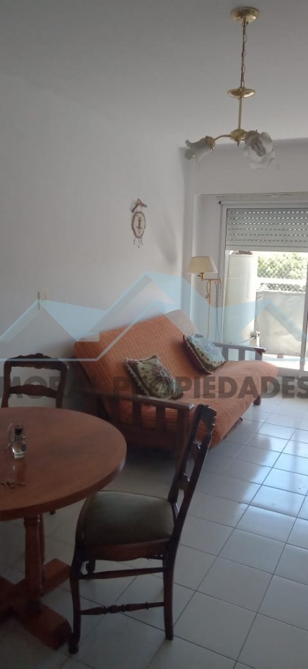 ALQUILO/ VENDO MONOAMBIENTE AMUEBLADO 