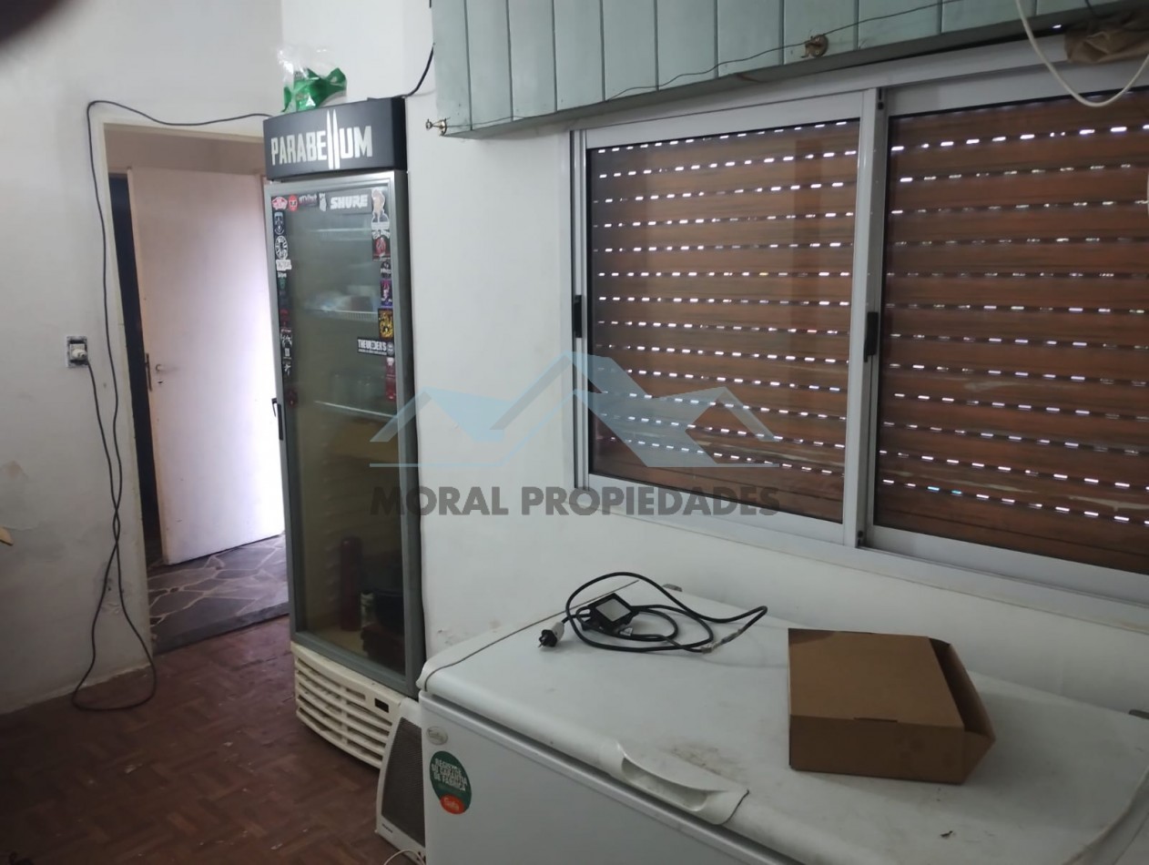 CASA TIPO AMERICANA A RECICLAR
