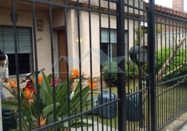CASA TIPO AMERICANA IDEAL DOS FAMILIAS ITUZAINGO SUR