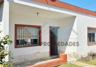 CASA TIPO AMERICANA A RECICLAR