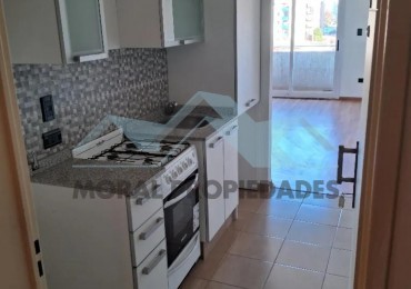 ALQUILO MONOAMBIENTE MORON SUR LISTO PARA MUDARSE BAJAS EXPENSAS-APTO PROFESIONAL 